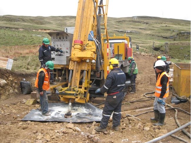 Diamond drilling at the Ayawilca-Colquipucro Project in Peru. Source: Tinka Resources Limited.